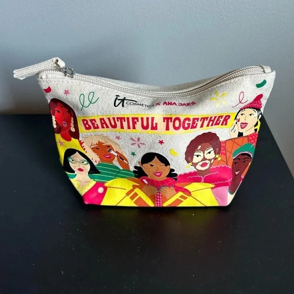 it Cosmetics x Ana Jacks Cosmetic Bag | Makeup Bag | Cosmetics Bag - Picture 1 of 9